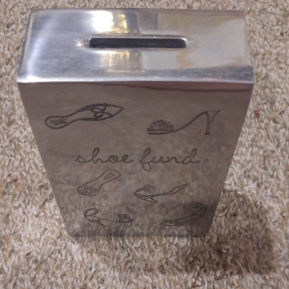Coin Bank - Picture 4 of 4